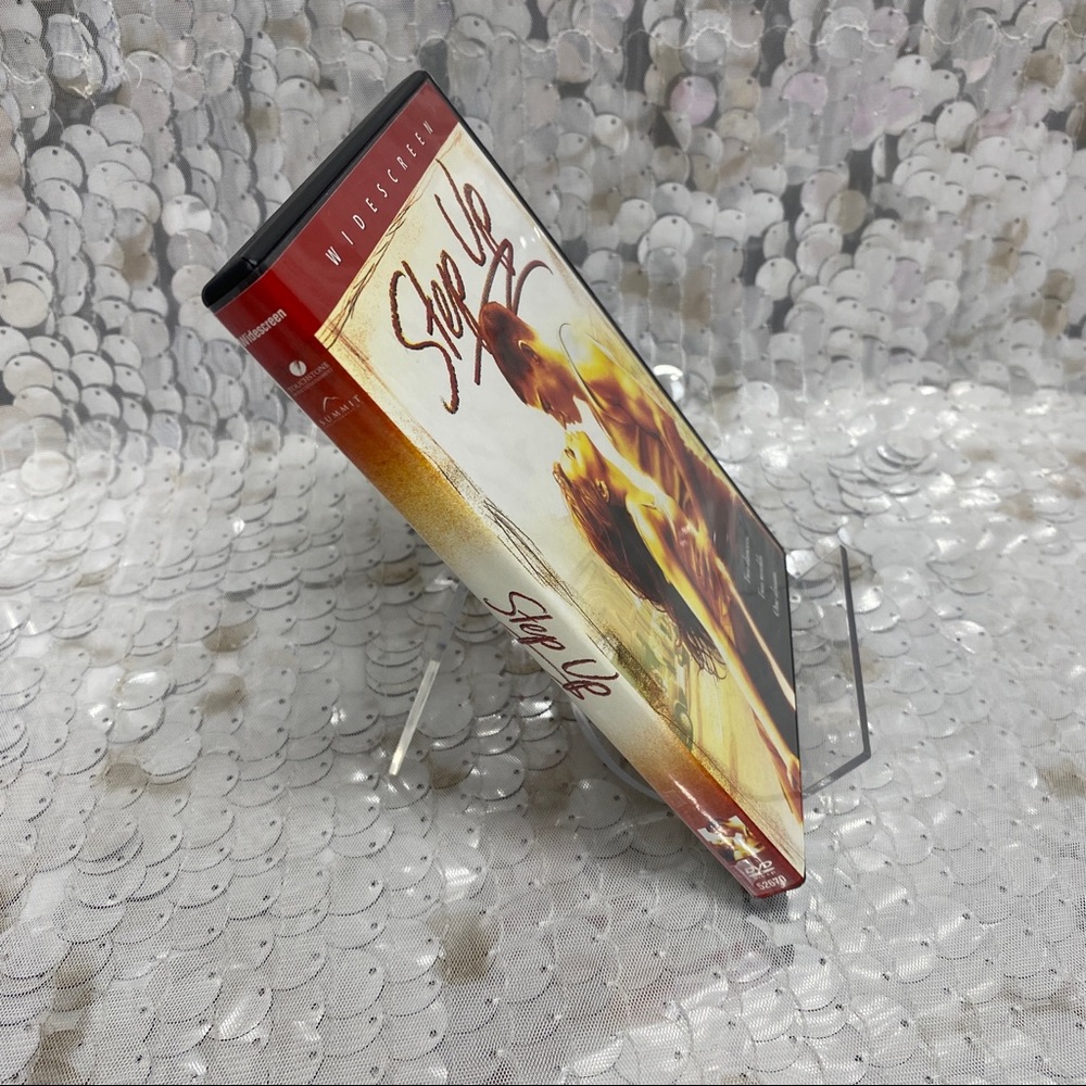 Step Up - Picture 3 of 6